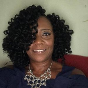 Meet your Posher, Letitia